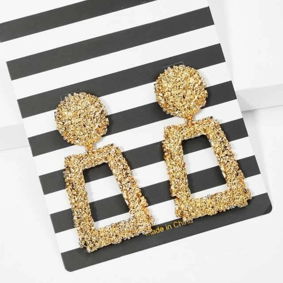 Gold Earrings - new - Picture 1 of 2